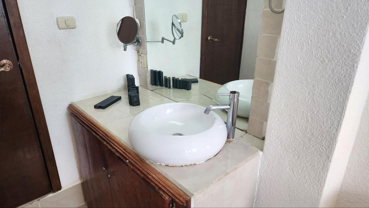 San Pedro Suite San Pedro La Laguna Eksteriør bilde